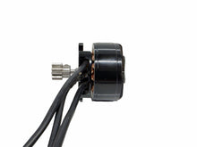 Load image into Gallery viewer, Holmes Hobbies Revolver V3 540 Snubnose Brushless Outrunner 2040KV Motor #18546