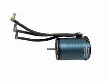 Load image into Gallery viewer, Castle Creations Slate 1406 1900KV Sensored 4Pole Brushless Crawler Motor #17768