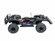 Load image into Gallery viewer, Traxxas TRX-4 1/10 Scale Rock Crawler W Silver Nissan Pathfinder Body Rtr #19043