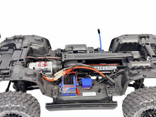 Load image into Gallery viewer, Traxxas TRX-4 1/10 Scale Rock Crawler W Silver Nissan Pathfinder Body Rtr #19043
