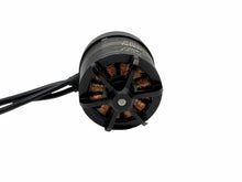 Load image into Gallery viewer, Dlux Stumpy Brushless 2200KV Outrunner Motor For 1/10 Scale Crawler #19166