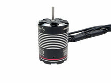 Load image into Gallery viewer, Hobbywing Xerun Axe Foc Brushless Esc (2-3S) W Axe 540 2300Kv Motor #19574
