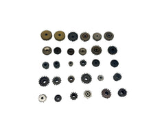 Load image into Gallery viewer, Lot Of 30 Pinion Gears (Various Sizes) For 1/10 Scale Rc Part #14554
