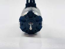 Load image into Gallery viewer, Hobbywing Xerun Axe Foc Brushless Esc (2-3s) W Axe 540 1200Kv Motor #9171

