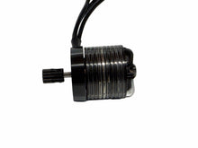 Load image into Gallery viewer, Dlux Stumpy Brushless 2200KV Outrunner Motor For 1/10 Scale Crawler #19166
