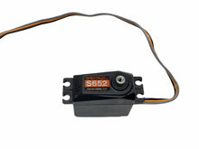 Load image into Gallery viewer, Spektrum S652 18KG Steel Gear Digital Steering Servo SPMS652 Rc Part #18671
