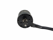 Load image into Gallery viewer, Dlux Stumpy Brushless 2200KV Outrunner Motor For 1/10 Scale Crawler #19175
