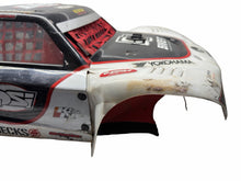 Load image into Gallery viewer, Losi 5IVE-T 1.0 Blk/White/Red Body Panels W Cage (Rough Condition) #18629
